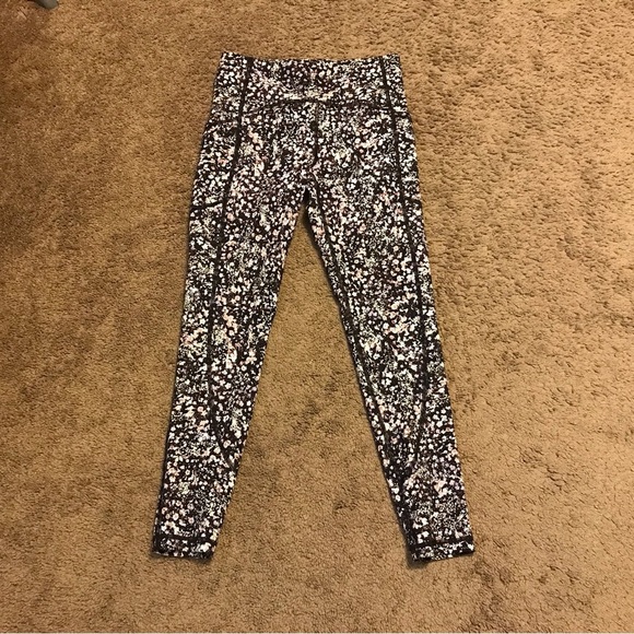 Lululemon Tightest Stuff Tight 25" Size 6 FSZM Floral Spritz Multi RARE - Picture 1 of 5